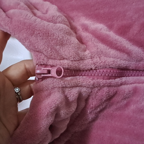 Fit Collective Pink Fuzzy Zip Up Hooded Jacket. Size Large NWT - Picture 4 of 11